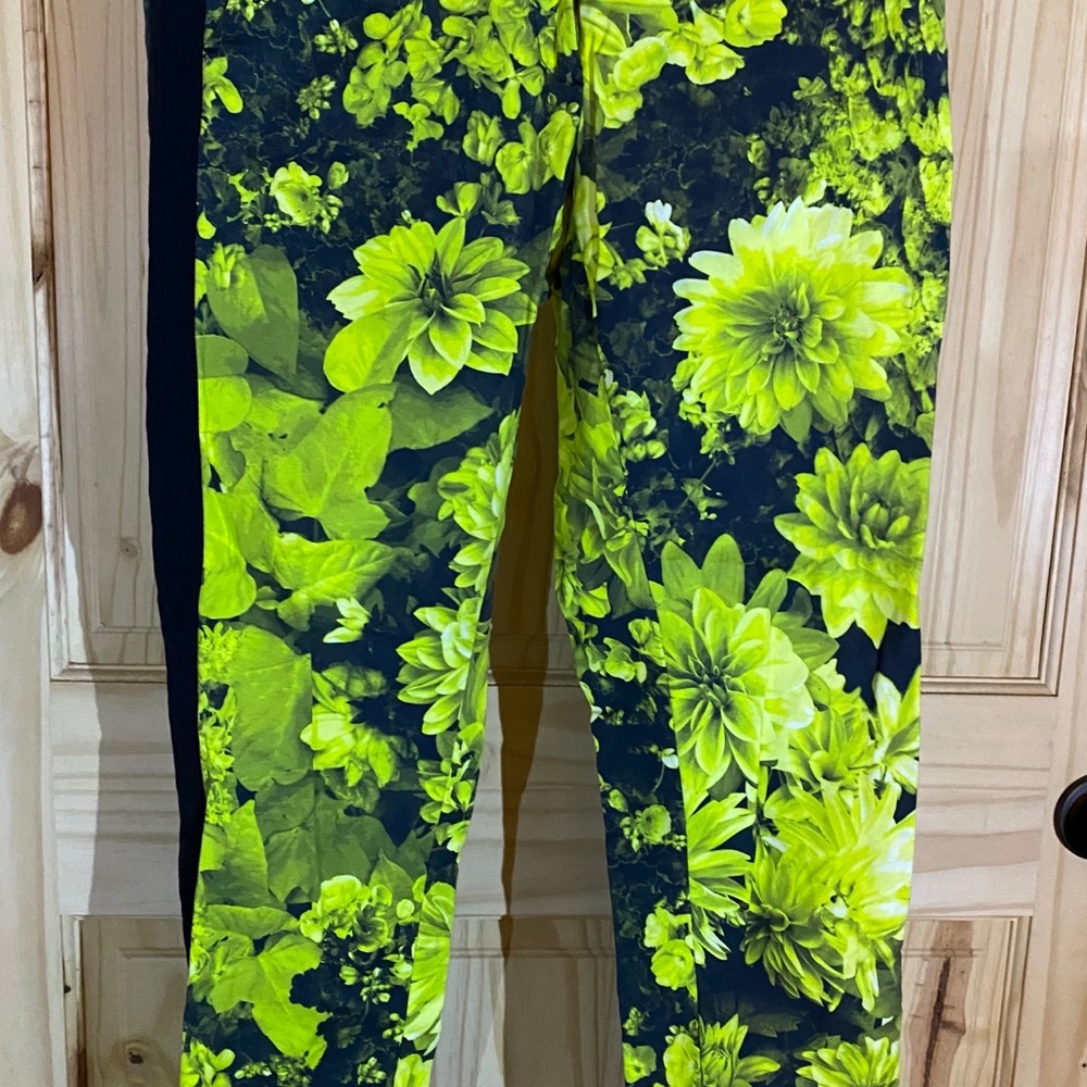 Michael Kors Size 4 Pants